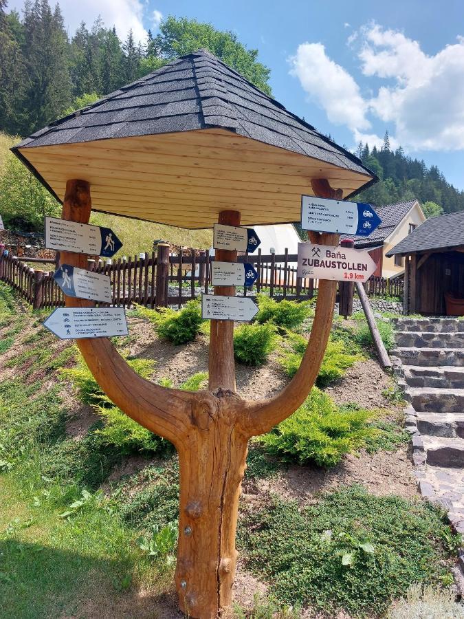 Chatka Pod Jaskynou Maluzina Esterno foto